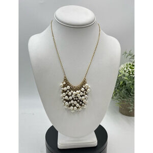 J. Crew White Pearl Center Cluster Bib Bridal Wedding Classic Dangle Necklace